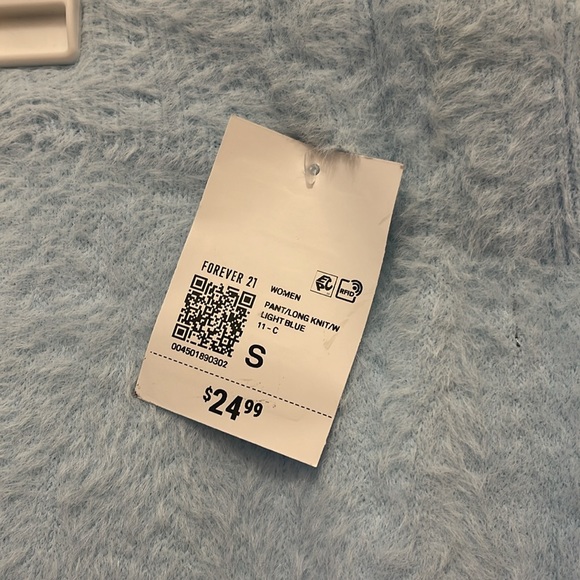 forever 21 matching fluffy lounge set. super comfy! - Picture 4 of 4